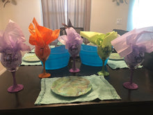Load image into Gallery viewer, Glitter Stem Wine Glass