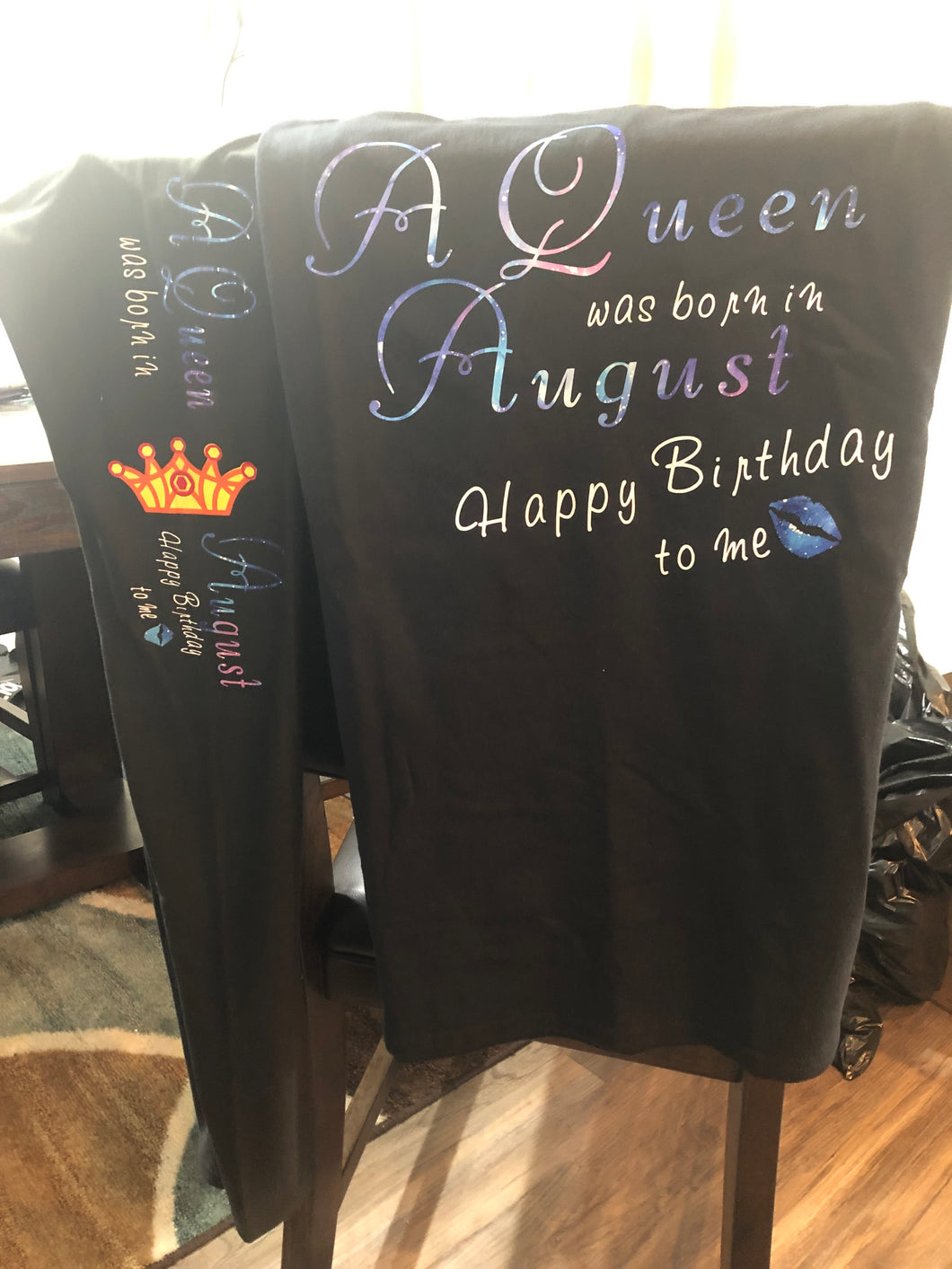 A Queen was born in August Crown